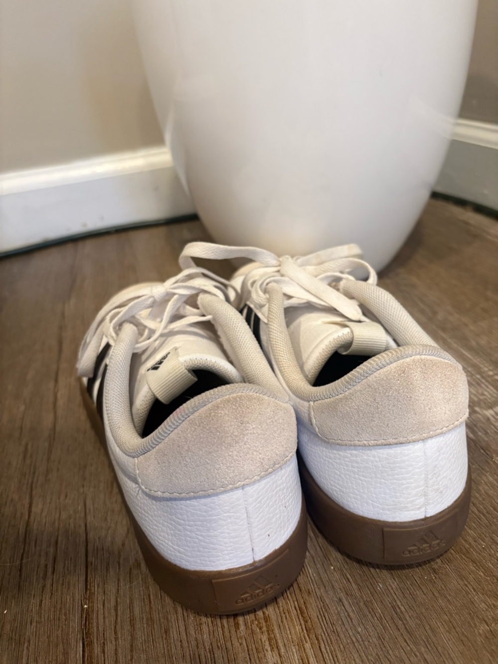 adidas Women’s White Sneakers with Black Stripes and Gum Sole - Picture 4 of 7
